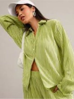 Pleated Green Button-Front Women’s Top